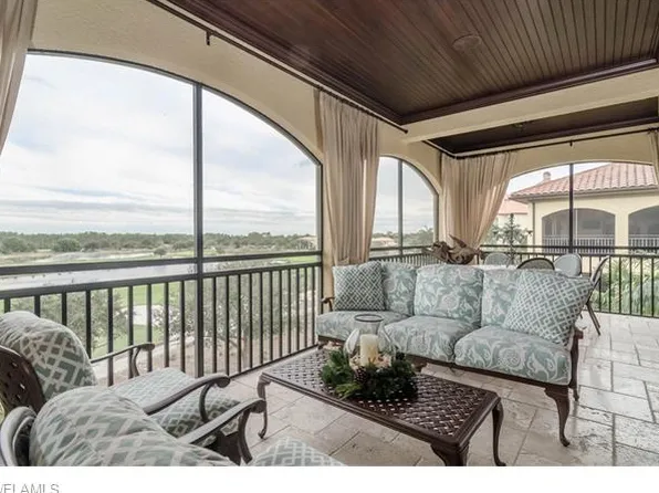 2542 Marquesa Royale Ln APT 301, Naples, FL 34109