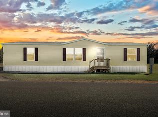 45 Browns Dam Rd, New Oxford, PA 17350