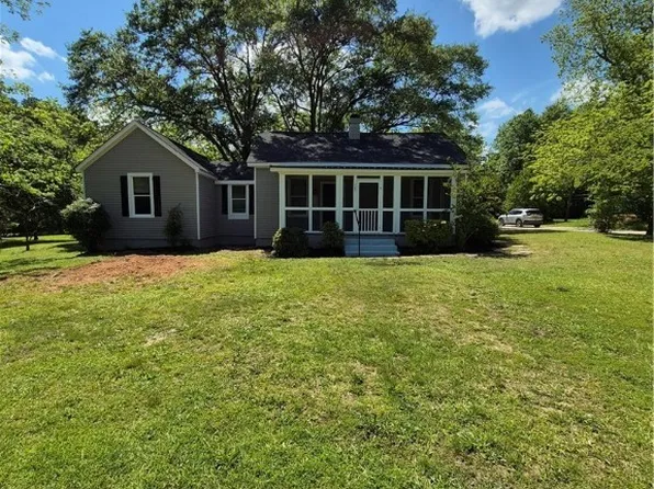127 Church Street S, Bogart, GA 30622