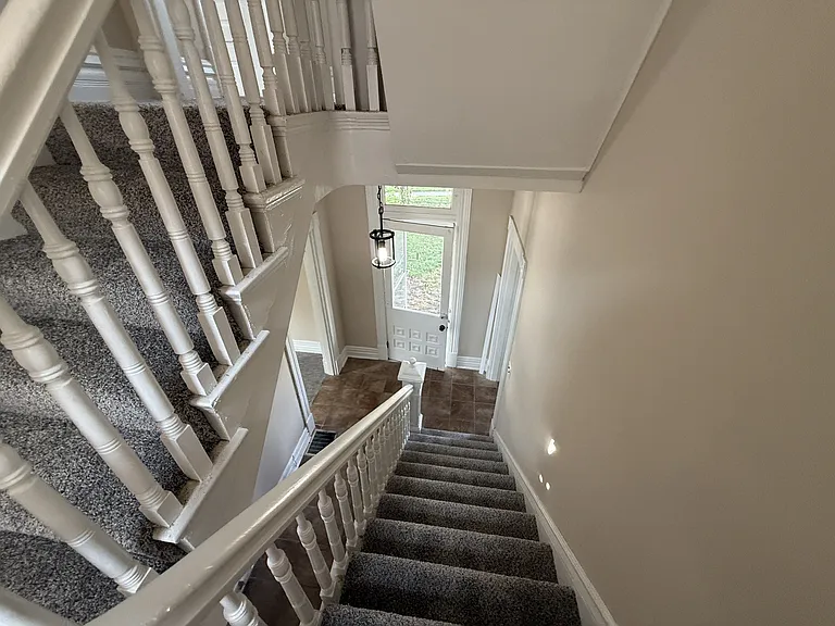 101 Shelby St — Photo 14