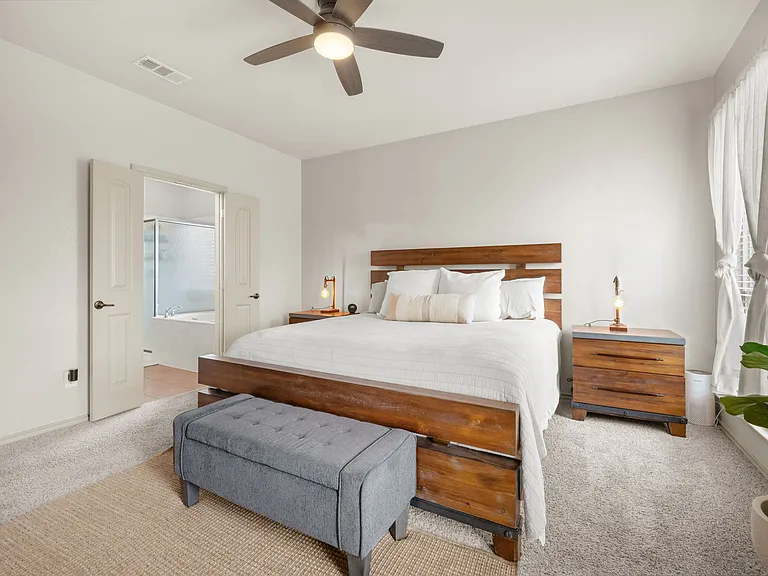 5701 Paluxy Sands Trl — Photo 27