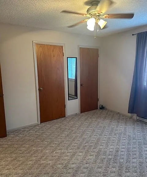20 N College St — Photo 16