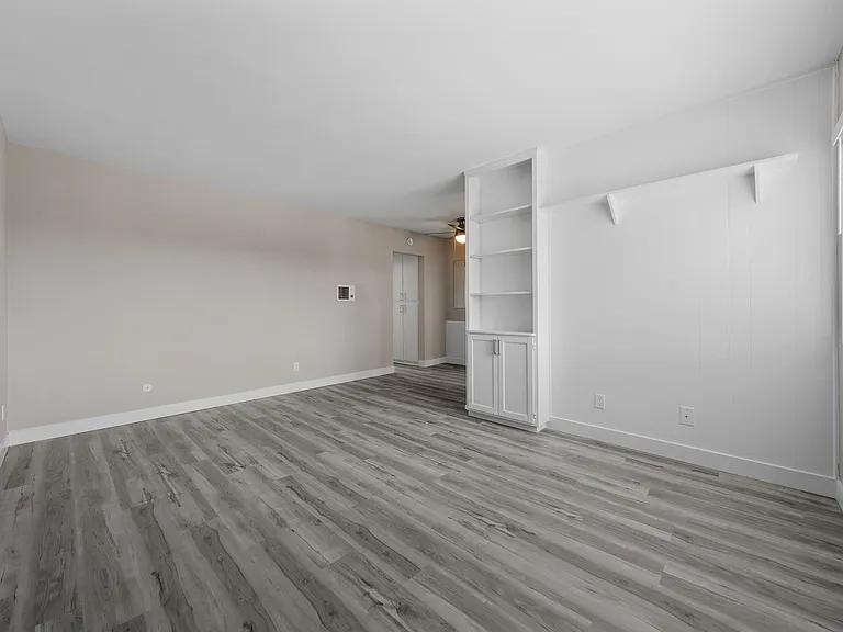 4488 37th St #8 — Photo 2