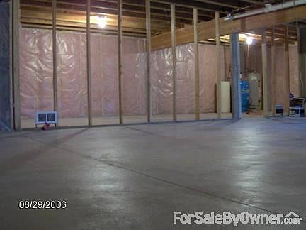 Basement
						:
						Even the bsmt is insulated (incl. UNDER the slab!). Plenty of room to grow!