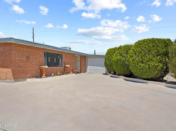 7073 E Calle Bellatrix, Tucson, AZ 85710