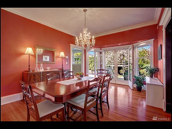 5th image of 404 Avenue D
