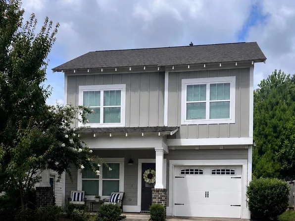 1444 Valley Trce, Birmingham, AL 35210