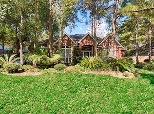18 Lost Pond Cir, Spring, TX 77381
