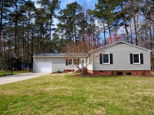 102 Chadds Cir, Yorktown, VA 23692