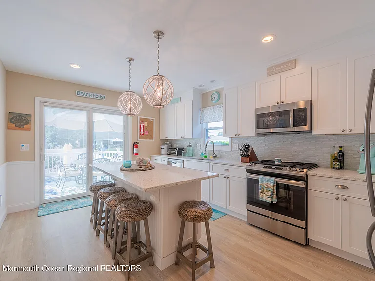 214 Atlantic Ave — Photo 11