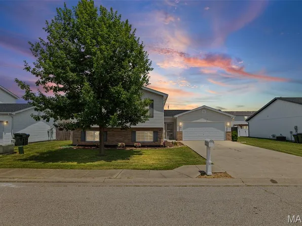 412 Audry Dr, Dupo, IL 62239