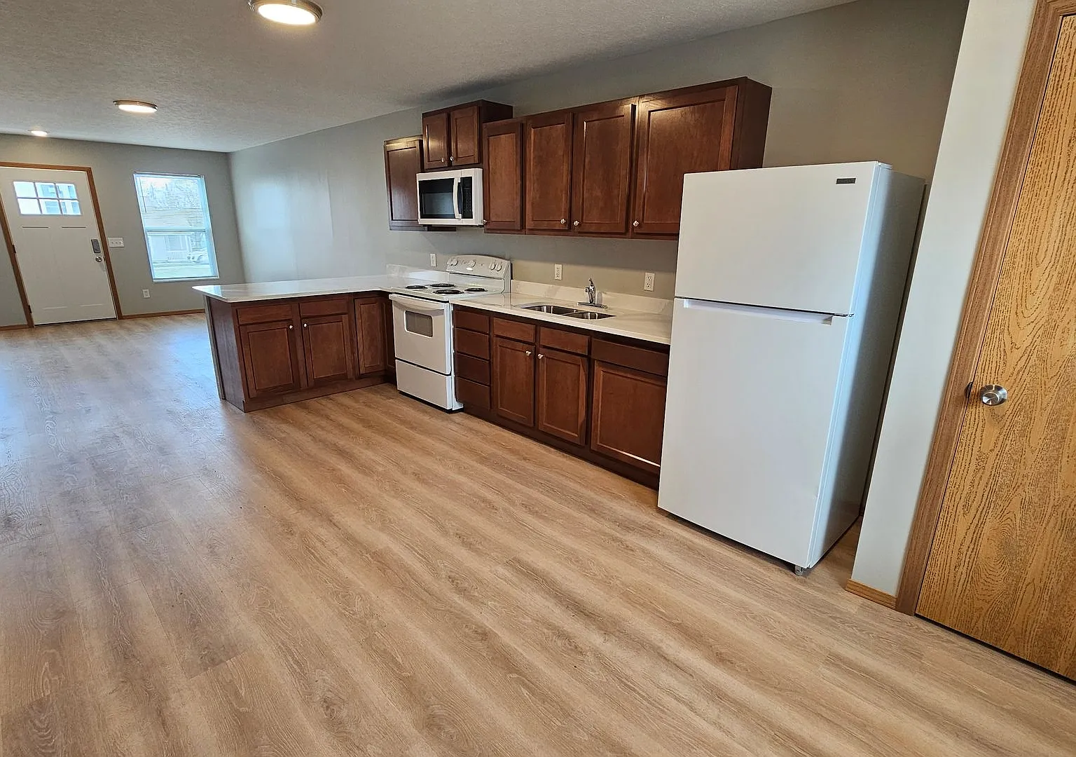 4th Street Townhomes — Photo 2