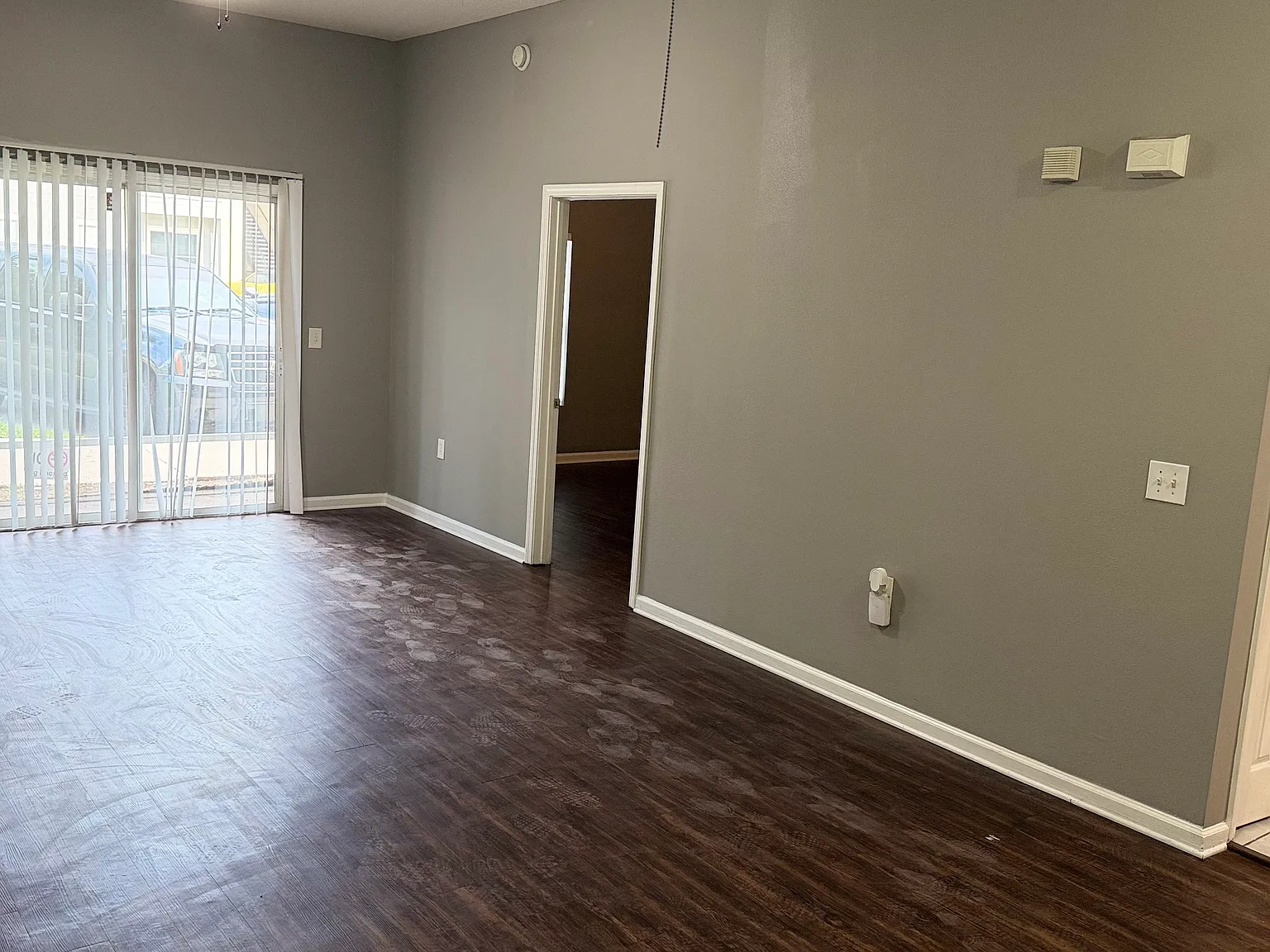 5050 Playpen Dr — Photo 1