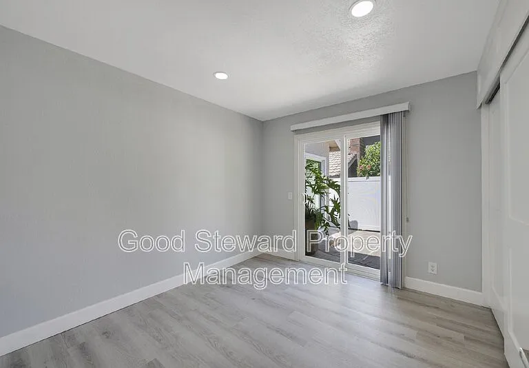 140 S Birchwood St — Photo 25