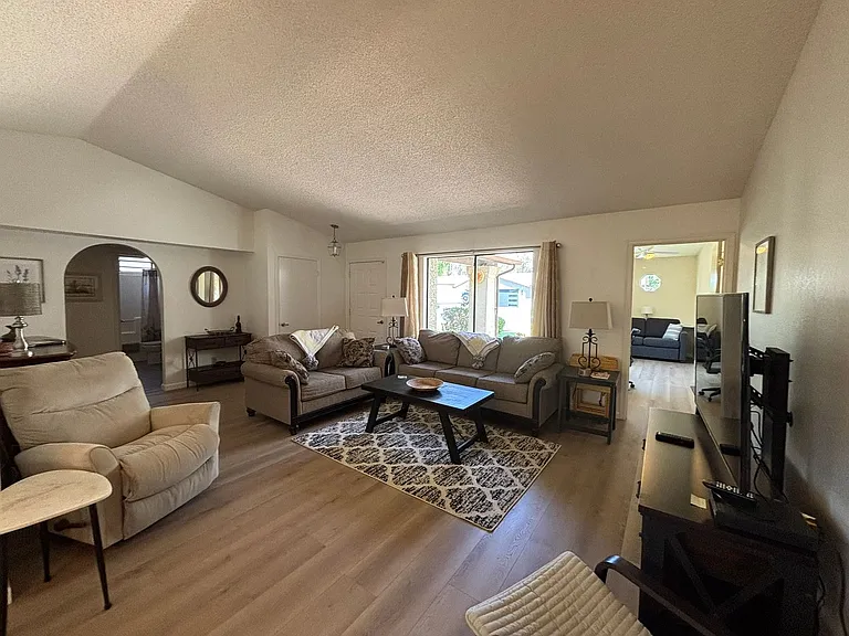 1326 Leisure World — Photo 8