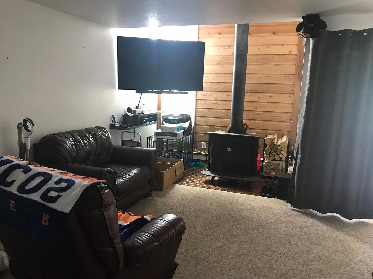 2 bed, 924 sqft, $2,200 — Photo 2