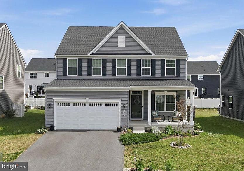 1st image of 217 Machias Cir