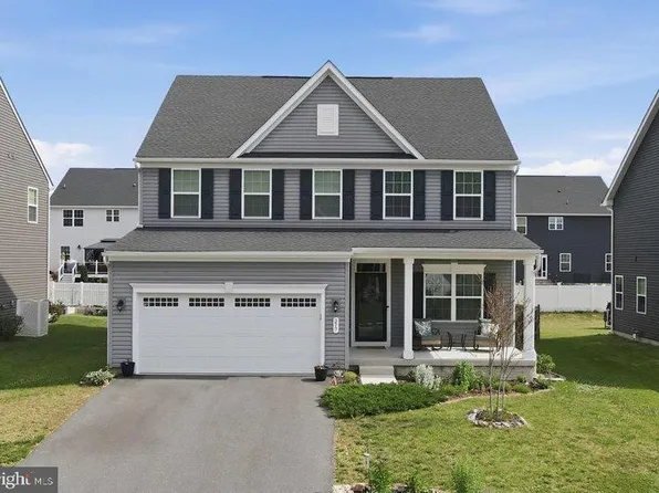 217 Machias Cir, Martinsburg, WV 25403