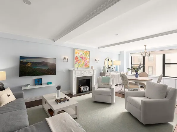 235 E 73rd St APT 3E, New York, NY 10021