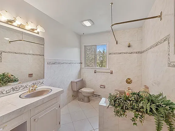 104 Cherokee Ct — Photo 14