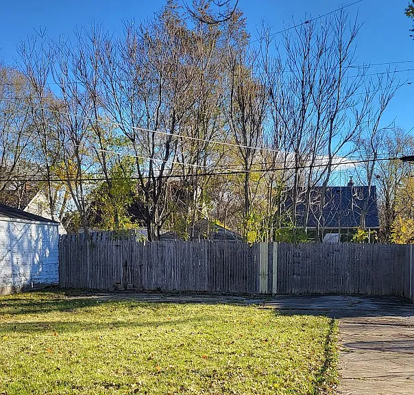 8270 Brace St — Photo 11