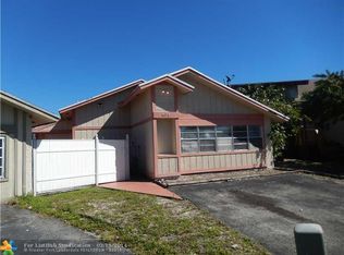 8071 SW 24th Pl, Miramar, FL 33025