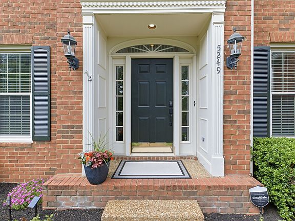 2nd image of 5249 Fredericksburg Way E