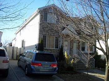 1st image of 214 Holten Ave