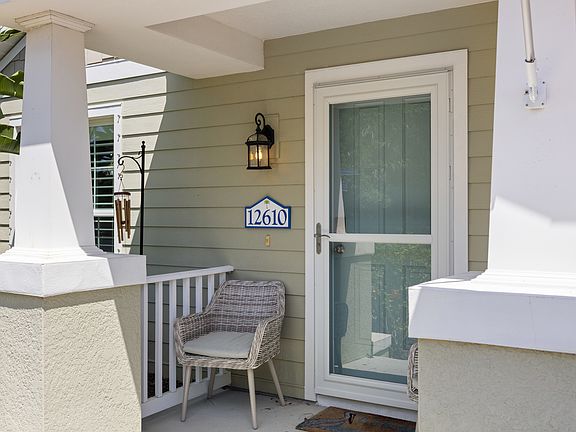 5th image of 12610 Shimmering Oak Cir