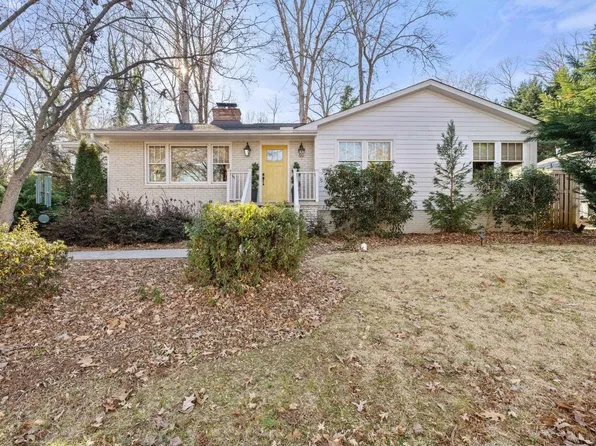 33 Nottingham Rd, Greenville, SC 29607
