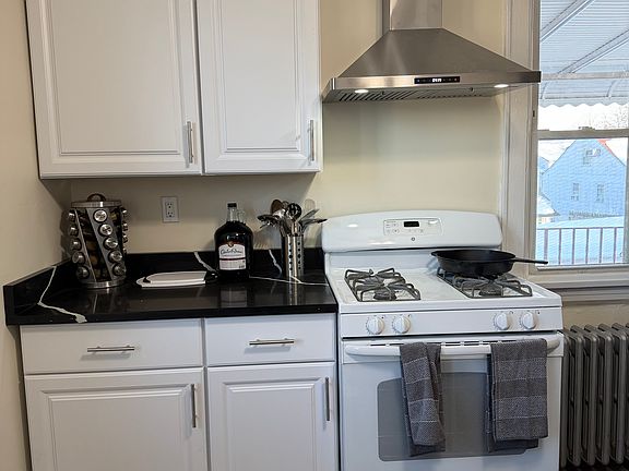 3rd image of 238 Stone Ave #2L