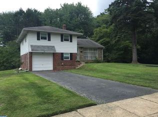 8 Cornell Cir, Broomall, PA 19008