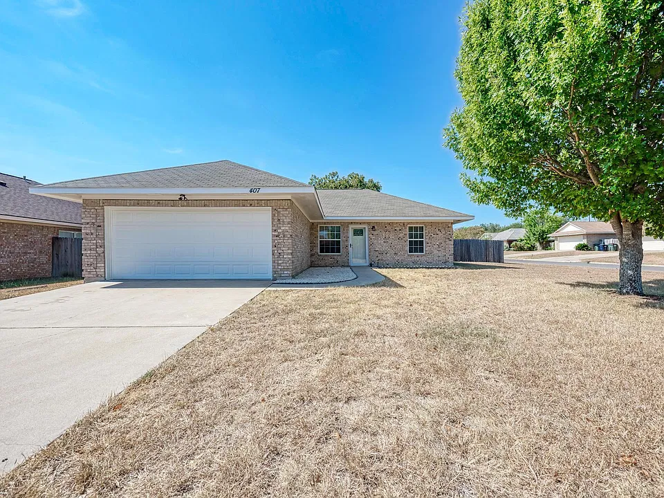 407 Bent Wood Dr