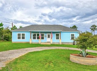 207 Cardinal Loop, Paige, TX 78659