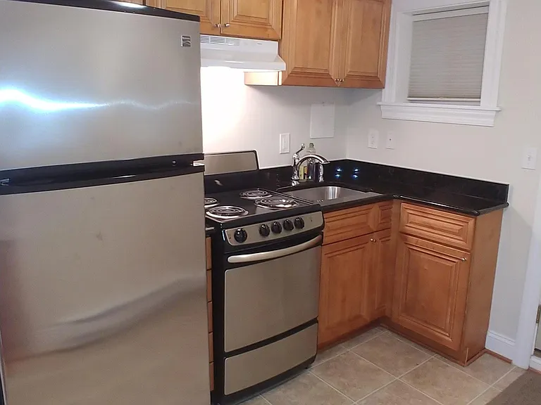 1354 Pennsylvania Ave SE — Photo 20