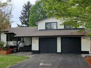 720 SW 327th St, Federal Way, WA 98023