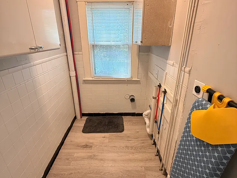 579 Woodward Ave #2 — Photo 11