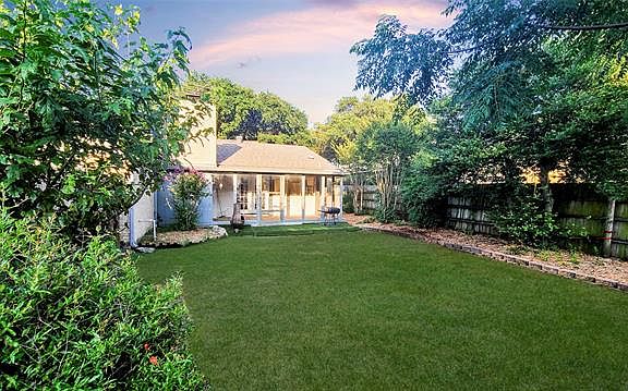 5th image of 4813 Sprucewood Ln