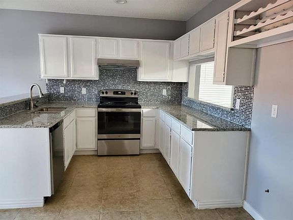 5th image of 2314 Forestbrook Dr