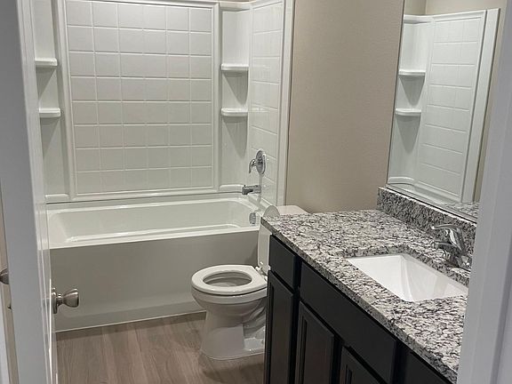 Upstairs bathroom #2