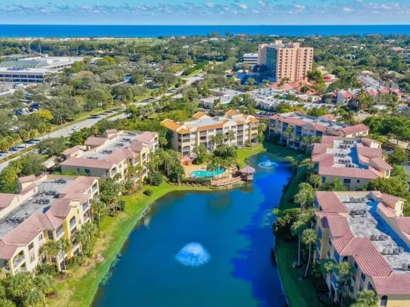 300 Uno Lago Drive #205, Juno Beach, FL 33408