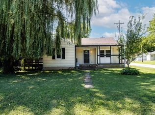 228 E Bedford St, Marshfield, MO 65706