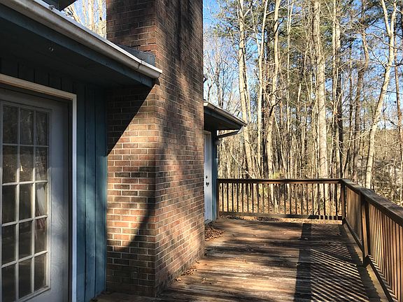 FRENCH DOORS LEAD TO DECK