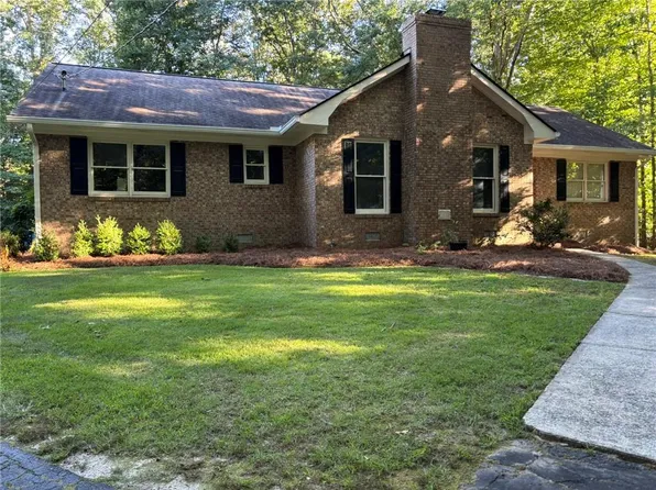 674 Clarke Trl, Dacula, GA 30019