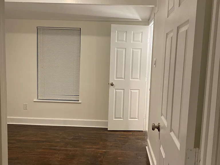 3705 Commerce St #A — Photo 18