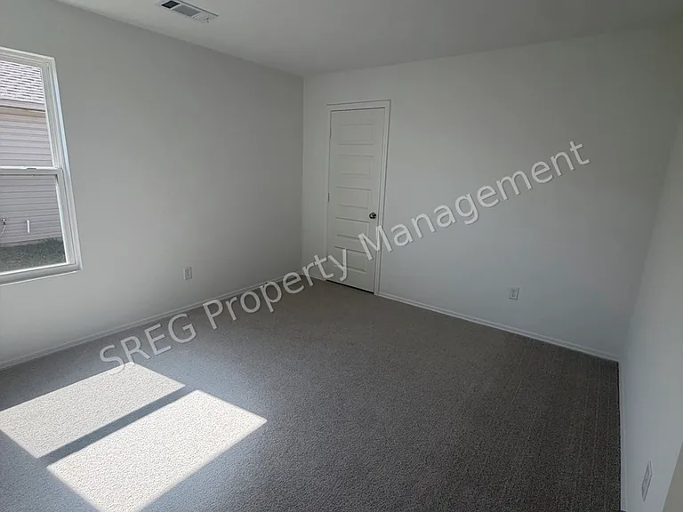 112 Powder River Dr — Photo 12