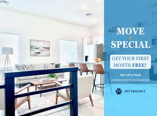 3232 N 37th St #102, Phoenix, AZ 85018