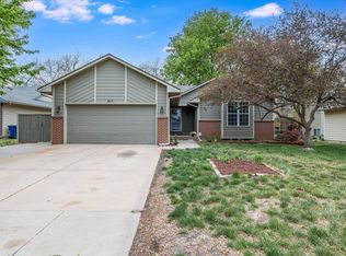 617 S Wheatland Cir, Wichita, KS 67235