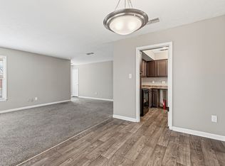 1 Gatsby Dr #801, Montgomery, AL 36107