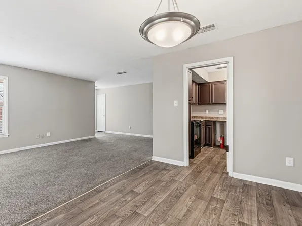 The Gatsby at Midtown Apartment Living